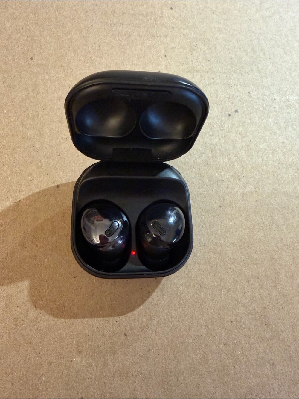 Samsung Wireless True Wireless Earbuds in Glossy Black